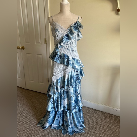 Anthropologie BHLDN Elora Sleeveless V-Neck Ruffle Lace Maxi Dress size 8 - Picture 4 of 11